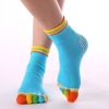 1pair Rainbow Color Non-slip Towel Bottom Yoga Socks, Cozy 5 Toes Split Knitted Calf Crew Socks, Women's Yoga Socks - Caizhilan - One-size